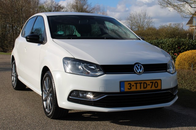 VOLKSWAGEN POLO 1.2 TSI FIRST ED., Autobedrijf Roetert, Loenen