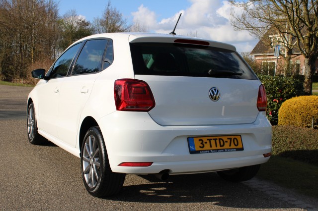 VOLKSWAGEN POLO 1.2 TSI FIRST ED., Autobedrijf Roetert, Loenen