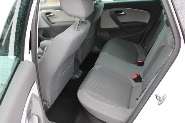 VOLKSWAGEN POLO 1.2 TSI FIRST ED., Autobedrijf Roetert, Loenen