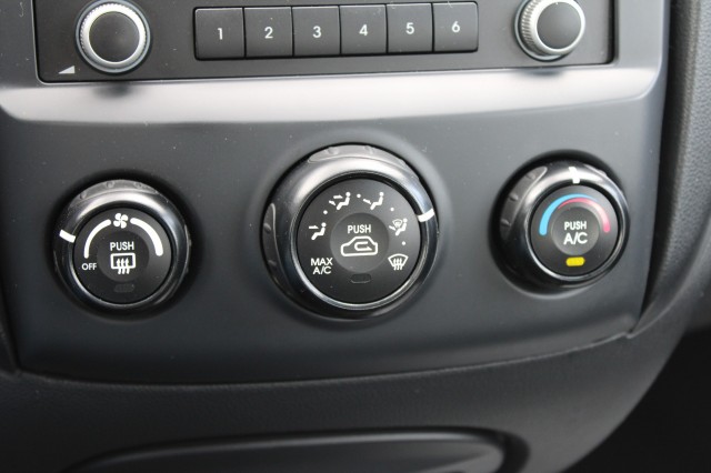 KIA SPORTAGE 2.0 CVVT X-PECT, Autobedrijf Roetert, Loenen