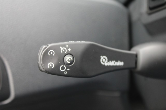 KIA SPORTAGE 2.0 CVVT X-PECT, Autobedrijf Roetert, Loenen