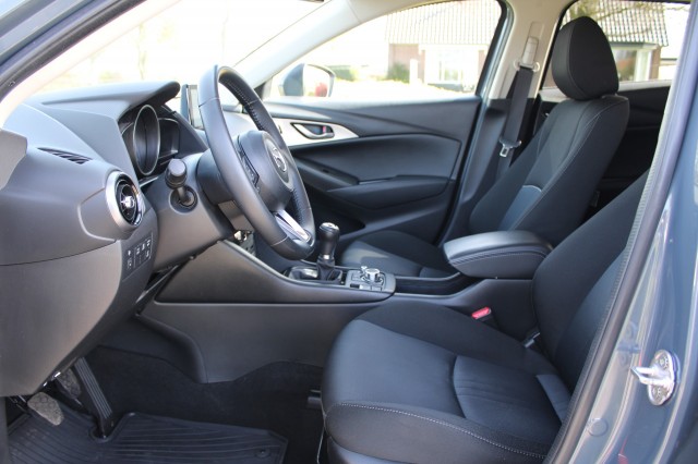MAZDA CX-3 2.0 SkyActiv-G 121pk Comfort ECC/Cruise/PDC/DAB/Stoeverw, Autobedrijf Roetert, Loenen