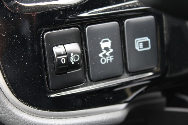 MITSUBISHI OUTLANDER 2.0 150pk Business Edition Automaat ECC/cruise/camera/navi/DAB/trekhaak, Autobedrijf Roetert, Loenen