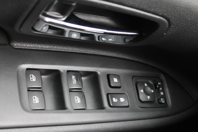 MITSUBISHI OUTLANDER 2.0 150pk Business Edition Automaat ECC/cruise/camera/navi/DAB/trekhaak, Autobedrijf Roetert, Loenen