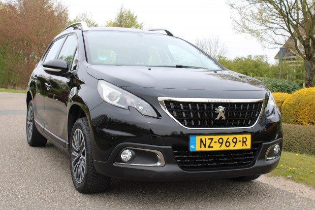 PEUGEOT 2008 1.2 110pk Blue Lion Airco/Cruise/DAB/Carplay/Navi/PDC/Trekhaak, Autobedrijf Roetert, Loenen