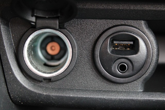 PEUGEOT 2008 1.2 110pk Blue Lion Airco/Cruise/DAB/Carplay/Navi/PDC/Trekhaak, Autobedrijf Roetert, Loenen