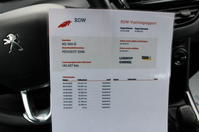 PEUGEOT 2008 1.2 110pk Blue Lion Airco/Cruise/DAB/Carplay/Navi/PDC/Trekhaak, Autobedrijf Roetert, Loenen