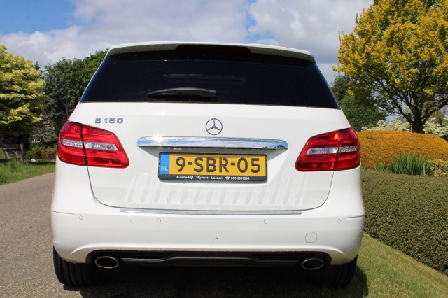 MERCEDES-BENZ B-KLASSE 180 122pk Ambition automaat ECC/navi/PDC/pano-schuifdak, Autobedrijf Roetert, Loenen