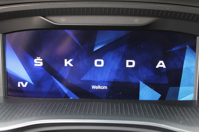 SKODA OCTAVIA Combi 1.4 TSI 204pk iV PHEV Automaat Business Edition Plus, Autobedrijf Roetert, Loenen