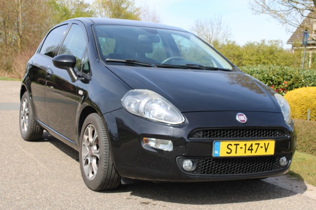 FIAT PUNTO EVO 0.9 TwinAir 101pk Sempre 5-drs ECC/Cruise/Navi/PDC, Autobedrijf Roetert, Loenen
