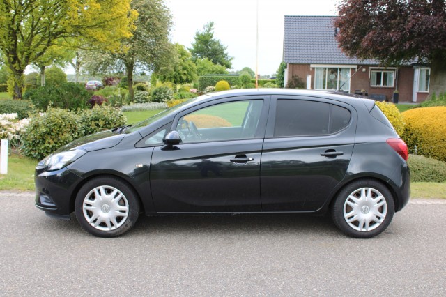 OPEL CORSA-E 1.4 90pk Business+ automaat rolstoellift airco/handgas+rem/trekhaak 5-deurs, Autobedrijf Roetert, Loenen