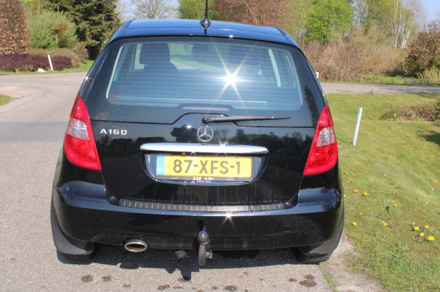 MERCEDES-BENZ A-KLASSE 160 1.5i 95pk Business Class airco/camera/bluetooth/navi/trekhaak, Autobedrijf Roetert, Loenen