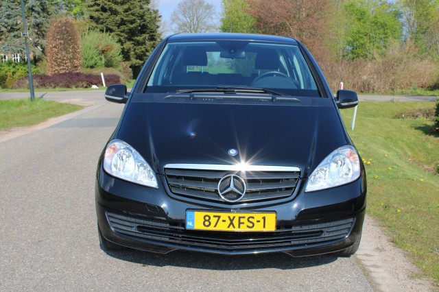 MERCEDES-BENZ A-KLASSE 160 1.5i 95pk Business Class airco/camera/bluetooth/navi/trekhaak, Autobedrijf Roetert, Loenen