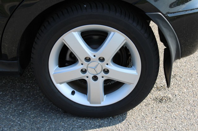 MERCEDES-BENZ A-KLASSE 160 1.5i 95pk Business Class airco/camera/bluetooth/navi/trekhaak, Autobedrijf Roetert, Loenen