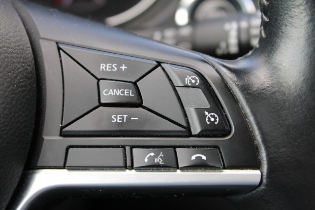 NISSAN QASHQAI 1.2 116pk Tekna automaat camera/ECC/cruise/panodak/trekhaak, Autobedrijf Roetert, Loenen