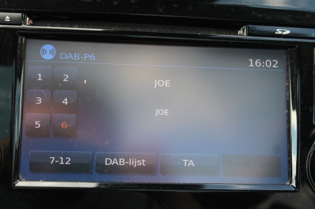 NISSAN QASHQAI 1.2 116pk Tekna automaat camera/ECC/cruise/panodak/trekhaak, Autobedrijf Roetert, Loenen