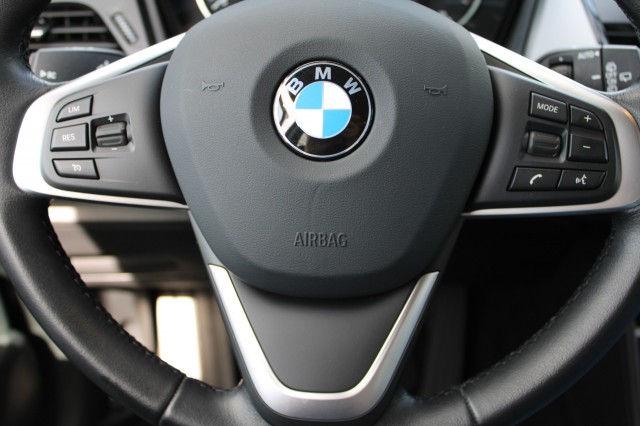 BMW 2-SERIE ACTIVE TOURER 218i 136pk Automaat Essential ECC/Cruise/Navi/PDC/Trekhaak, Autobedrijf Roetert, Loenen