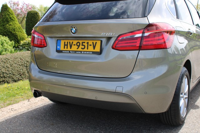 BMW 2-SERIE ACTIVE TOURER 218i 136pk Automaat Essential ECC/Cruise/Navi/PDC/Trekhaak, Autobedrijf Roetert, Loenen