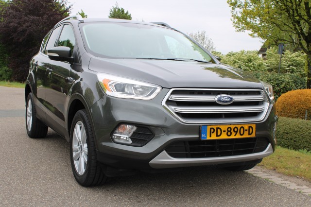 FORD KUGA 1.5 EcoBoost 150pk Trend Ultimate ECC/Cruise, Autobedrijf Roetert, Loenen
