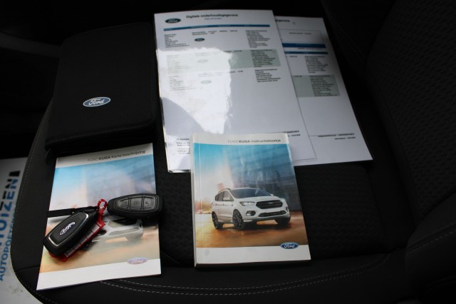 FORD KUGA 1.5 EcoBoost 150pk Trend Ultimate ECC/Cruise, Autobedrijf Roetert, Loenen