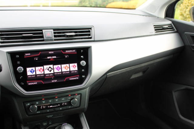 SEAT IBIZA 1.0 TSI 116pk Automaat 5-drs Business Intense Cruise/CarPlay/Camera/Trekhaak, Autobedrijf Roetert, Loenen