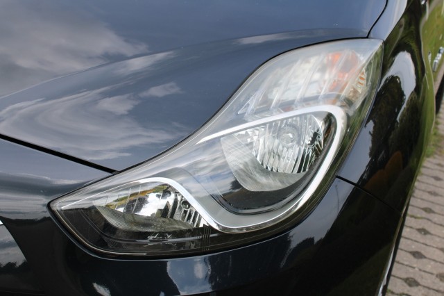 HYUNDAI IX20 1.6i 125pk i-Catcher ECC/Cruise/Navi/Leer/Panoramadak, Autobedrijf Roetert, Loenen