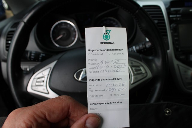 HYUNDAI IX20 1.6i 125pk i-Catcher ECC/Cruise/Navi/Leer/Panoramadak, Autobedrijf Roetert, Loenen