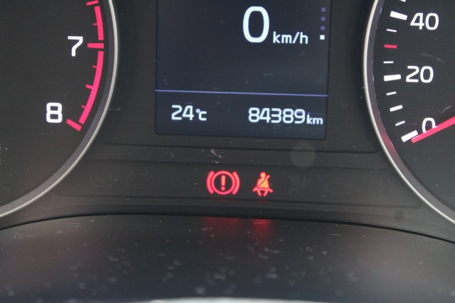 KIA STONIC 1.0 T-GDi 101pk Executive Line ECC/Cruise/Leer/Navi/DAB/Trekhaak, Autobedrijf Roetert, Loenen