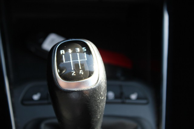 KIA STONIC 1.0 T-GDi 101pk Executive Line ECC/Cruise/Leer/Navi/DAB/Trekhaak, Autobedrijf Roetert, Loenen