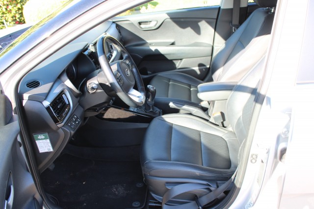 KIA STONIC 1.0 T-GDi 101pk Executive Line ECC/Cruise/Leer/Navi/DAB/Trekhaak, Autobedrijf Roetert, Loenen