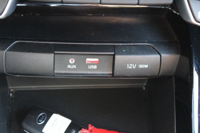 KIA STONIC 1.0 T-GDi 101pk Executive Line ECC/Cruise/Leer/Navi/DAB/Trekhaak, Autobedrijf Roetert, Loenen