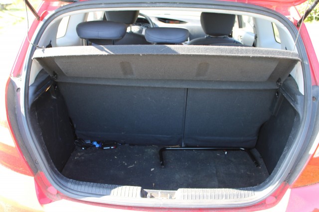 HYUNDAI I20 1.2i Active 3-deurs Airco, Autobedrijf Roetert, Loenen