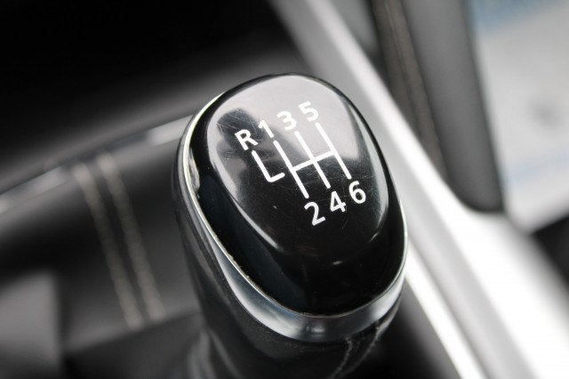 RENAULT KADJAR 1.2 TCE INTENS, Autobedrijf Roetert, Loenen