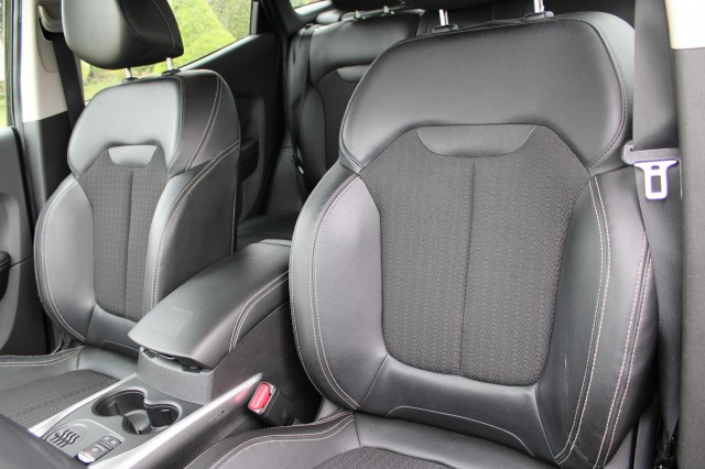 RENAULT KADJAR 1.2 TCE INTENS, Autobedrijf Roetert, Loenen