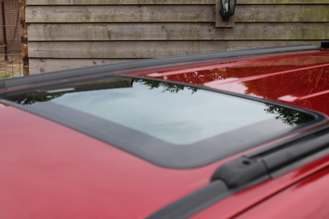NISSAN PATHFINDER 3.3 V6 150pk, Autobedrijf Roetert, Loenen