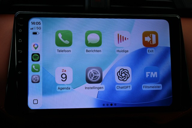 NISSAN MICRA 1.0L 73pk Acenta 5-drs Airco/Cruise/PDC/Trekhaak/CarPlay/Android, Autobedrijf Roetert, Loenen