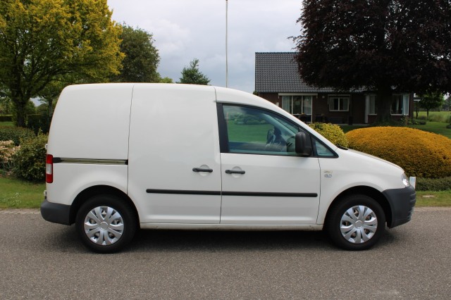 VOLKSWAGEN CADDY 2.0 SDI 69pk Bestel schuifdeur/stuurbekr./el. pakket/trekhaak/NAP, Autobedrijf Roetert, Loenen