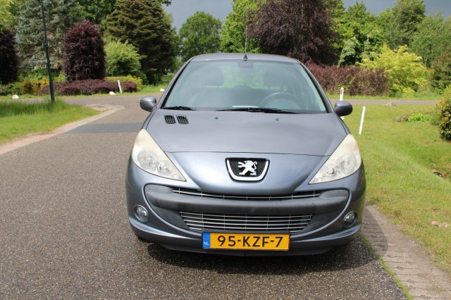PEUGEOT 206 + 1.4 75pk Generation ECC/el.pakket/5-deurs, Autobedrijf Roetert, Loenen