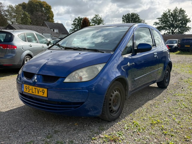 MITSUBISHI COLT 1.3 Inform 95pk. Airco/Radio/Bluetooth/AUXIN/USB, Autobedrijf Roetert, Loenen