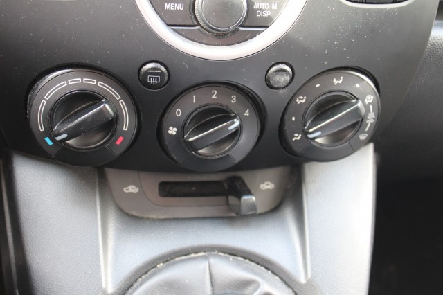 MAZDA 2 1.3 75pk XS 3-deurs el.ramen/centr. vergrendeling/lichtmet. velgen, Autobedrijf Roetert, Loenen