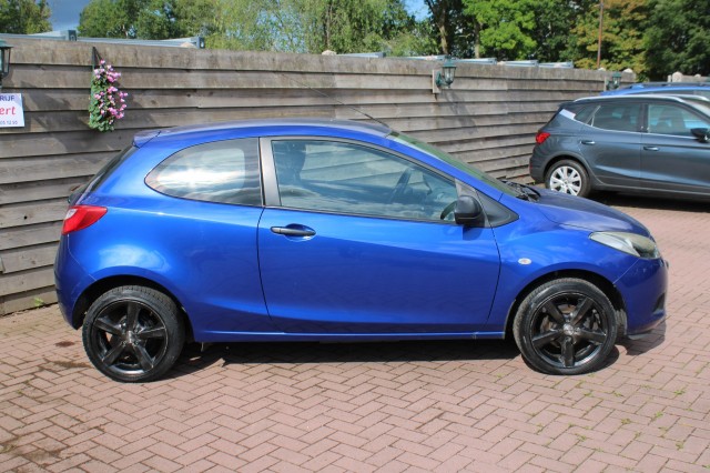 MAZDA 2 1.3 75pk XS 3-deurs el.ramen/centr. vergrendeling/lichtmet. velgen, Autobedrijf Roetert, Loenen