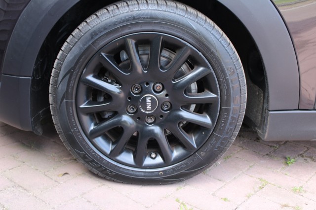 MINI COOPER 1.5 136pk Cooper Pepper Business ECC/cruise/navi/PDC/half leer 5-drs, Autobedrijf Roetert, Loenen