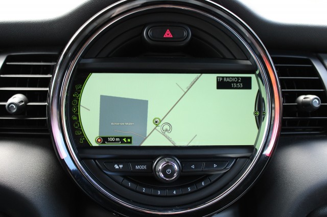 MINI COOPER 1.5 136pk Cooper Pepper Business ECC/cruise/navi/PDC/half leer 5-drs, Autobedrijf Roetert, Loenen