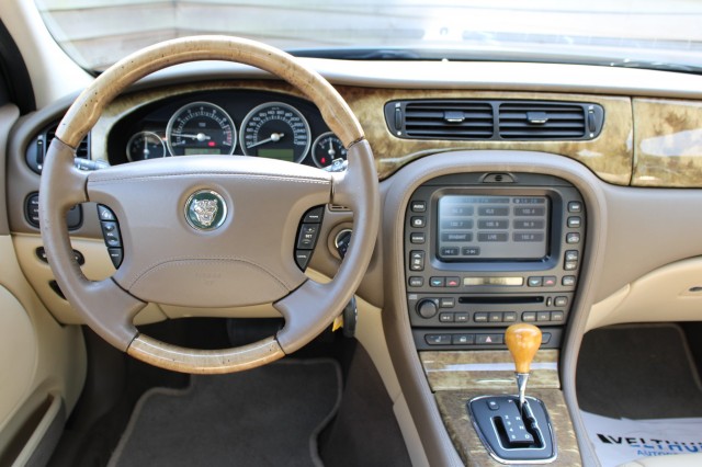 JAGUAR S-TYPE 3.0 V6 Executive Automaat , Autobedrijf Roetert, Loenen