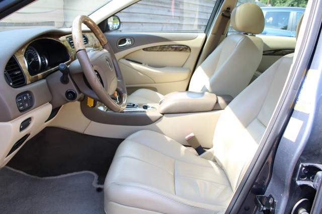 JAGUAR S-TYPE 3.0 V6 Executive Automaat , Autobedrijf Roetert, Loenen