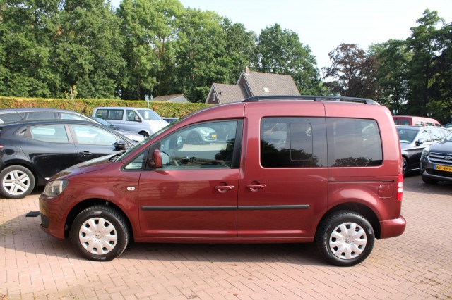 VOLKSWAGEN CADDY 1.2TSI 105pk Trendline airco/el.pakket/trekhaak 5-pers, Autobedrijf Roetert, Loenen