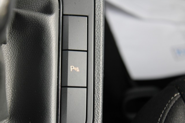 SEAT IBIZA 1.0TSi 95pk Style Business Intense ECC/cruise/carplay/navi/PDC/DAB, Autobedrijf Roetert, Loenen
