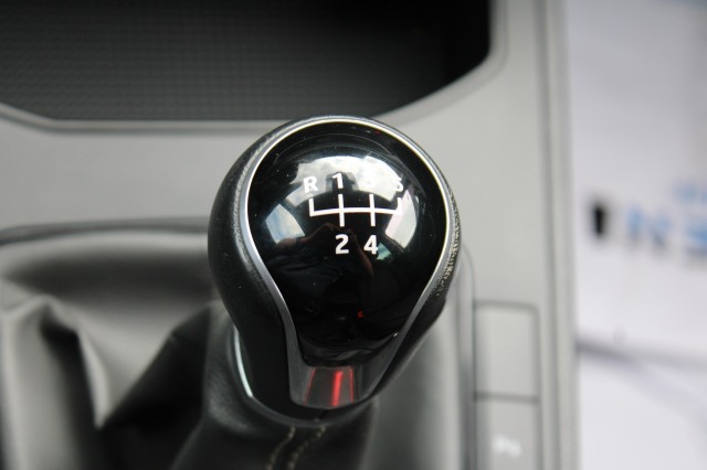 SEAT IBIZA 1.0TSi 95pk Style Business Intense ECC/cruise/carplay/navi/PDC/DAB, Autobedrijf Roetert, Loenen
