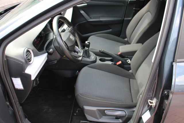 SEAT IBIZA 1.0TSi 95pk Style Business Intense ECC/cruise/carplay/navi/PDC/DAB, Autobedrijf Roetert, Loenen