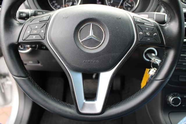MERCEDES-BENZ B-KLASSE 180 Ambition Automaat , Autobedrijf Roetert, Loenen